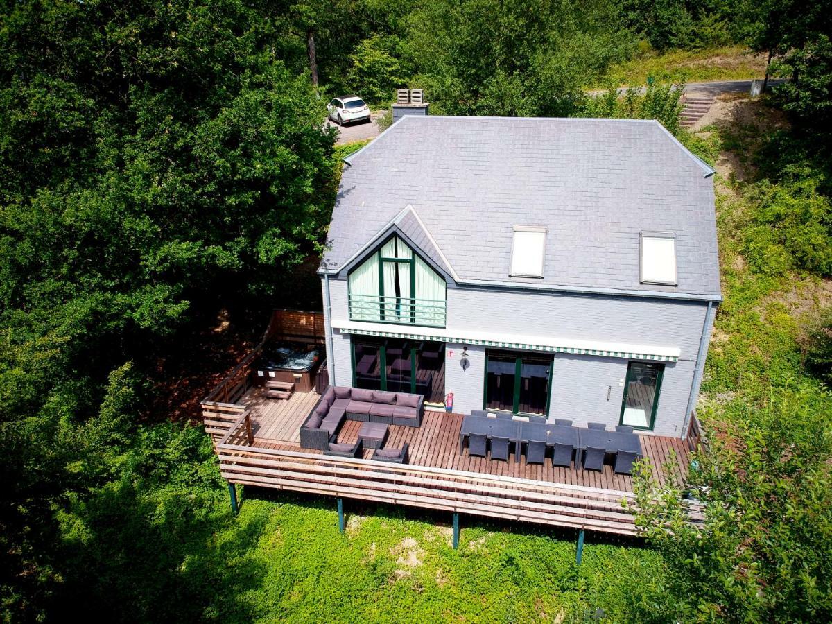 Villa Dakota - Jacuzzi, Zwembad, Playstation Дюрбюї Екстер'єр фото